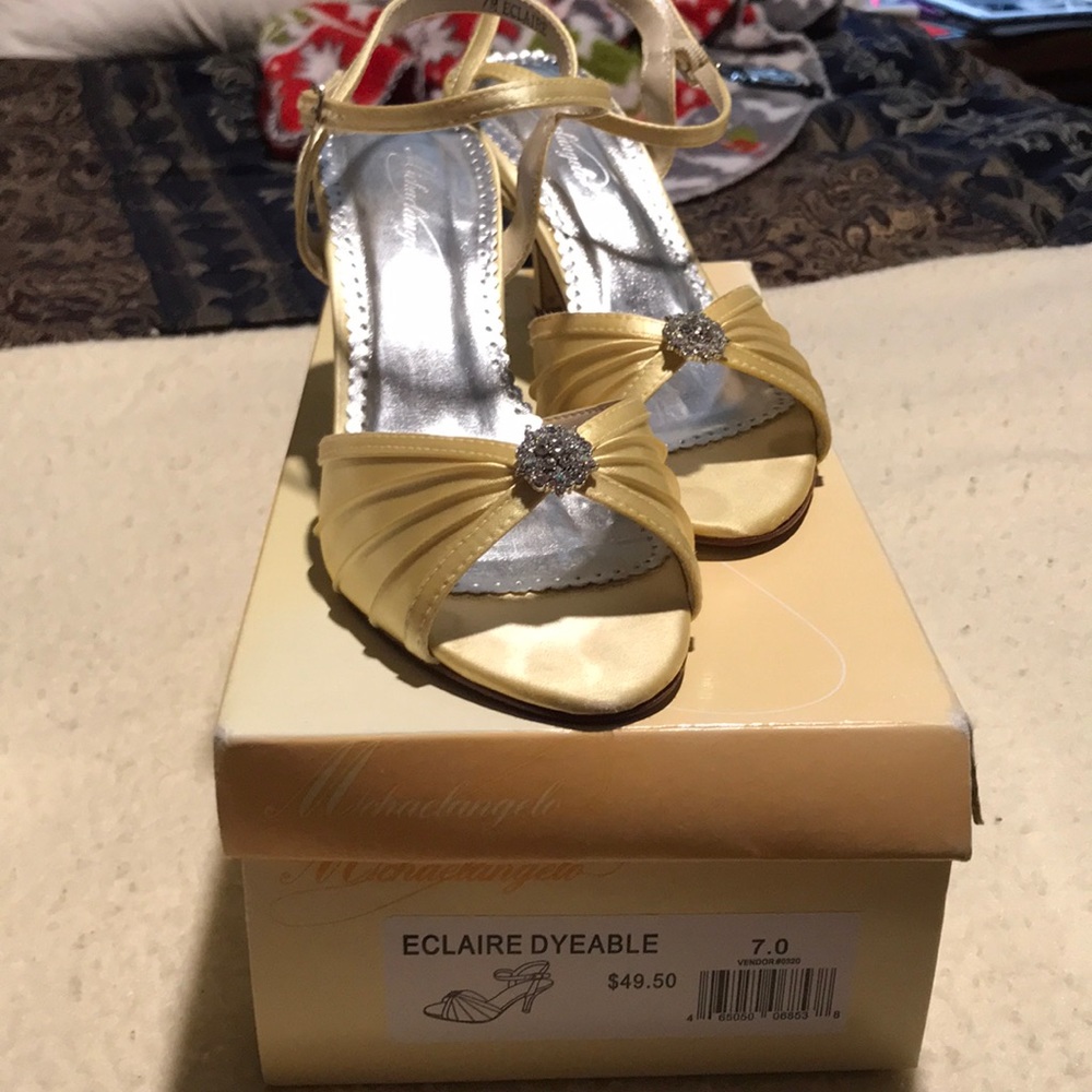 Dyable Wedding Sandals